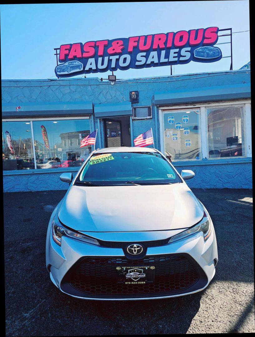 2020 Toyota Corolla LE — Sedan — 132,577 mi — Newark, NJ