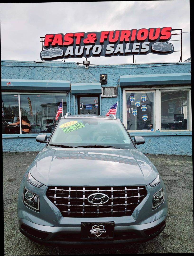 2022 Hyundai Venue SEL — SUV — 10,095 mi — Newark, NJ