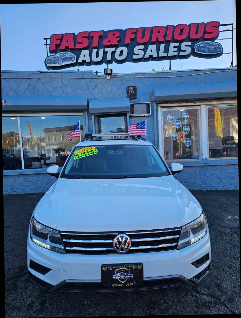 2019 Volkswagen Tiguan SE — SUV — 104,137 mi — Newark, NJ