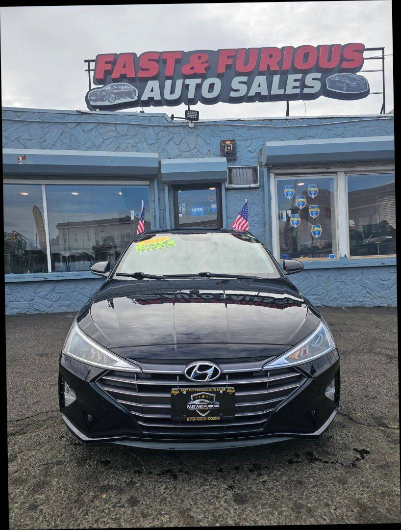 2019 Hyundai Elantra SE — Sedan — 86,908 mi — Newark, NJ