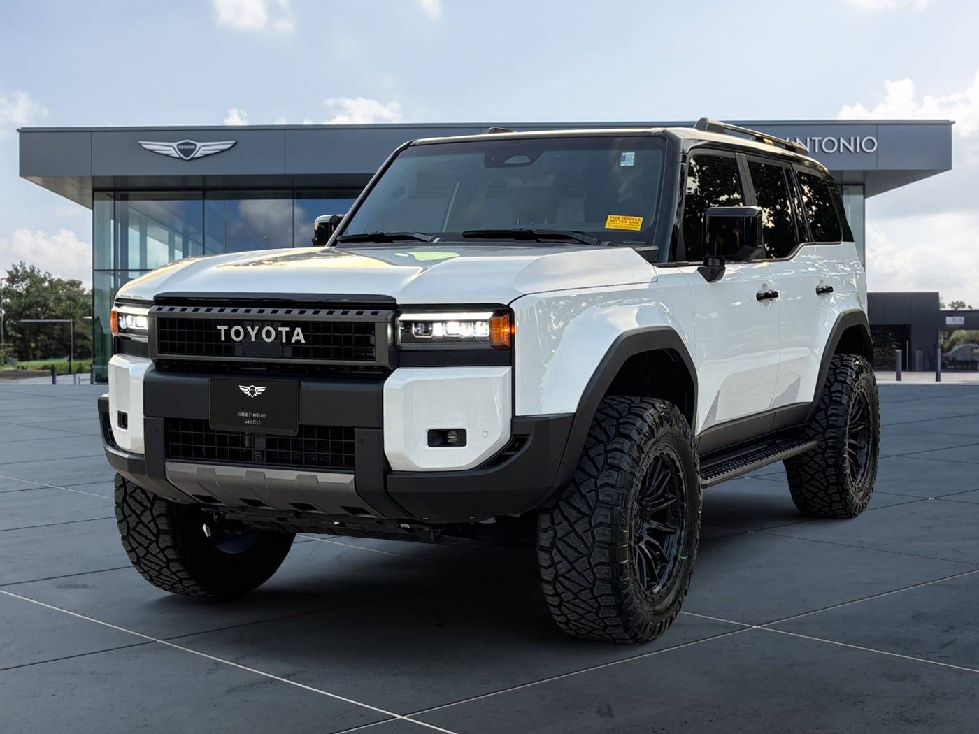 2025 Toyota Land Cruiser Base — SUV — 8,706 mi — Boerne, TX