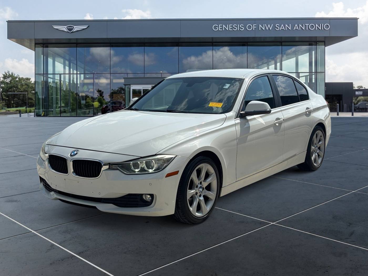 2015 BMW 3 Series 320i — Sedan — 106,821 mi — Boerne, TX