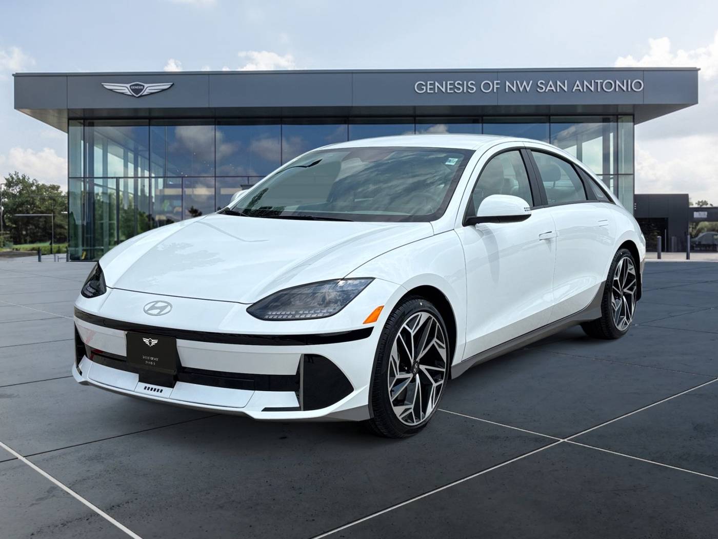 2024 Hyundai IONIQ 6 SEL — Sedan — 43 mi — Boerne, TX