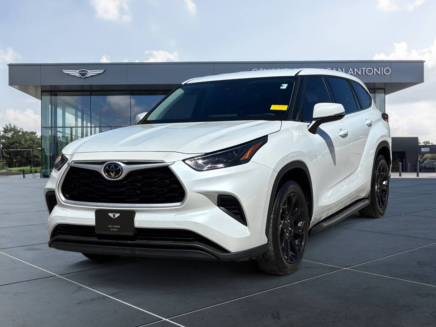 2022 Toyota Highlander L — SUV — 26,823 mi — Boerne, TX