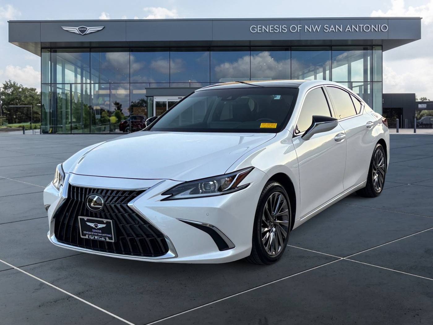 2024 Lexus ES ES 350 Luxury — Sedan — 17,458 mi — Boerne, TX