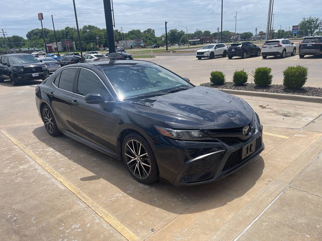 2021 Toyota Camry SE — Sedan — 97,990 mi — Muskogee, OK