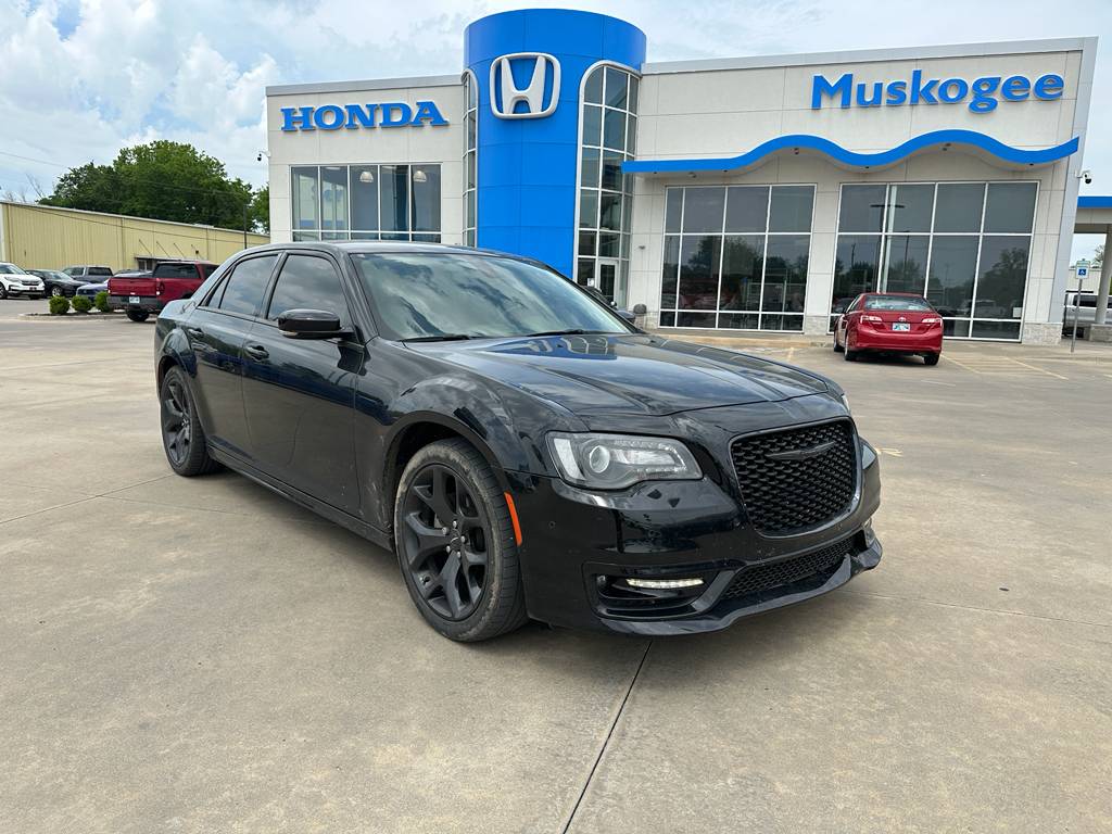 2021 Chrysler 300 Touring L — Sedan — 65,591 mi — Muskogee, OK