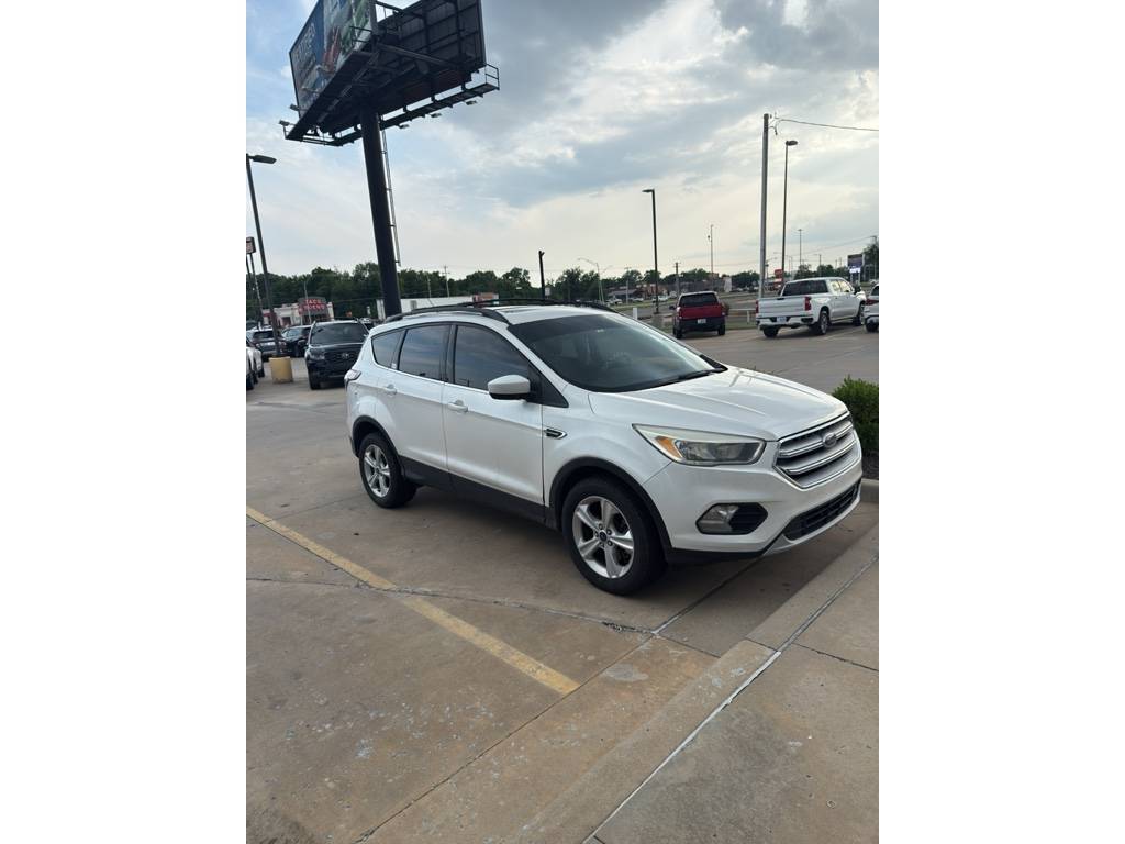 2017 Ford Escape SE — SUV — 127,909 mi — Muskogee, OK