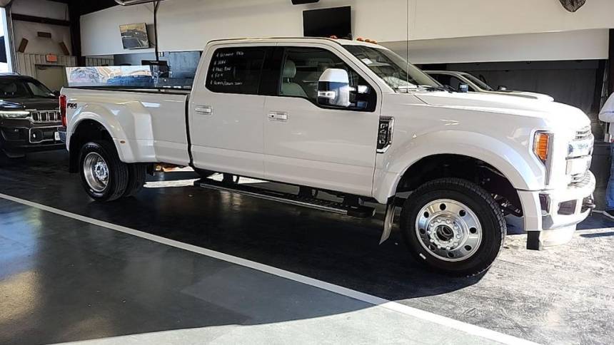2019 Ford Super Duty F-450 Lariat — Pickup Truck — 99,513 mi — Muskogee, OK