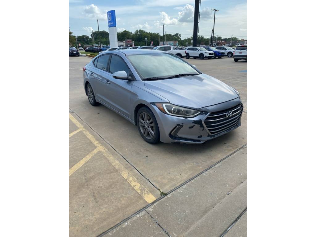 2017 Hyundai Elantra SE — Sedan — 93,590 mi — Muskogee, OK