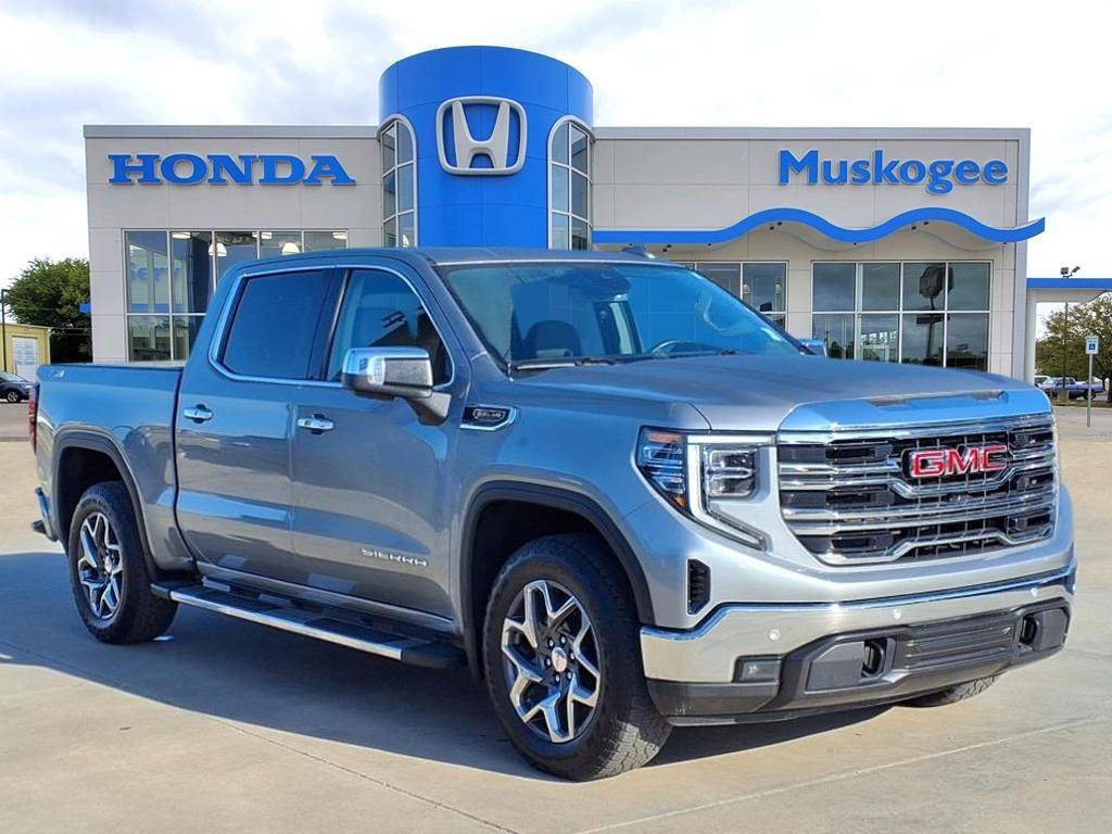 2023 GMC Sierra 1500 SLT — Pickup Truck — 32,720 mi — Muskogee, OK