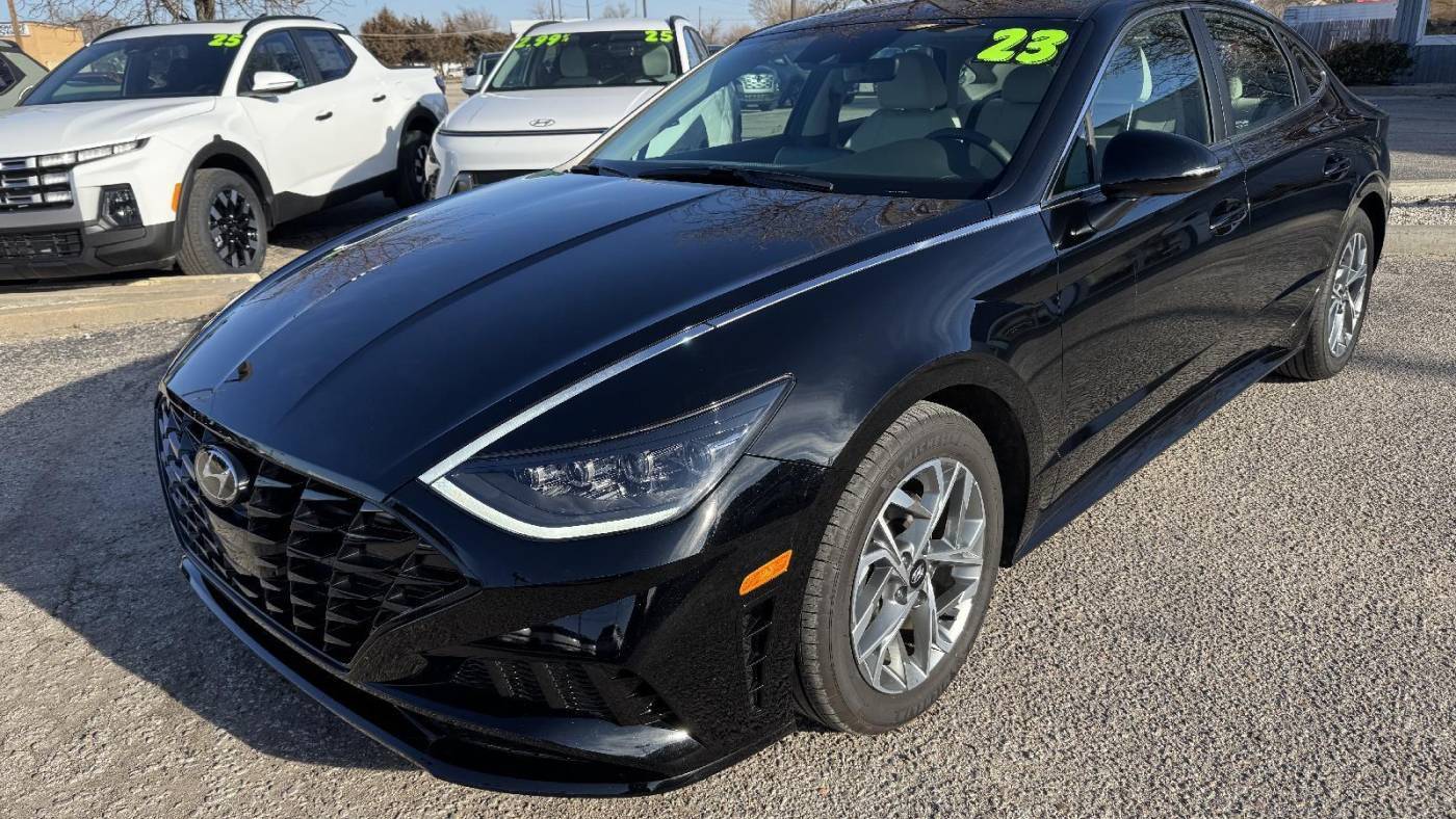 2023 Hyundai Sonata SEL — Sedan — 7,069 mi — Dodge City, KS