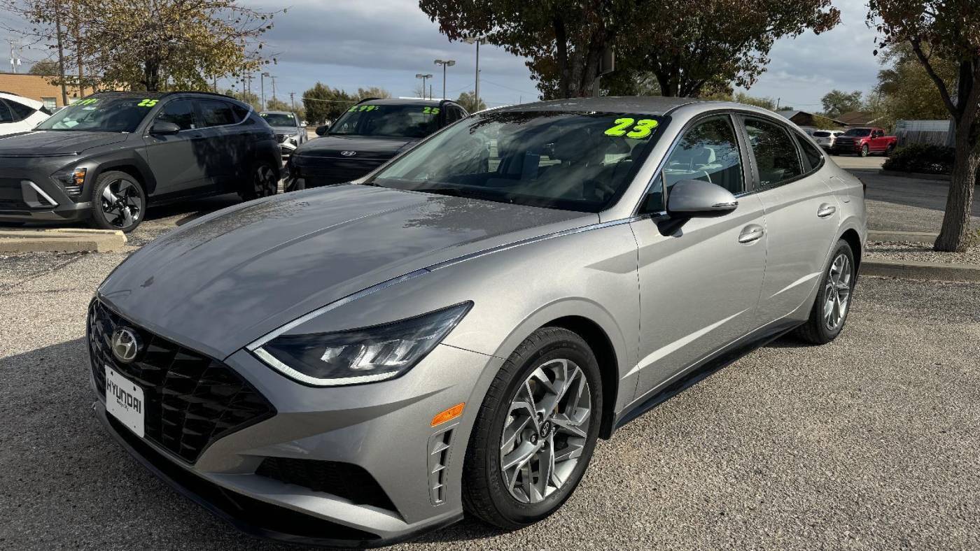 2023 Hyundai Sonata SEL — Sedan — 7,145 mi — Dodge City, KS