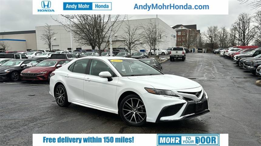 2023 Toyota Camry SE — Sedan — 59,863 mi — Bloomington, IN
