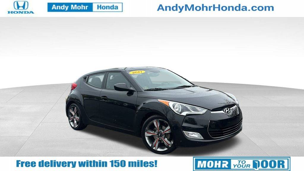 2017 Hyundai Veloster Value Edition — Hatchback — 102,782 mi — Bloomington, IN