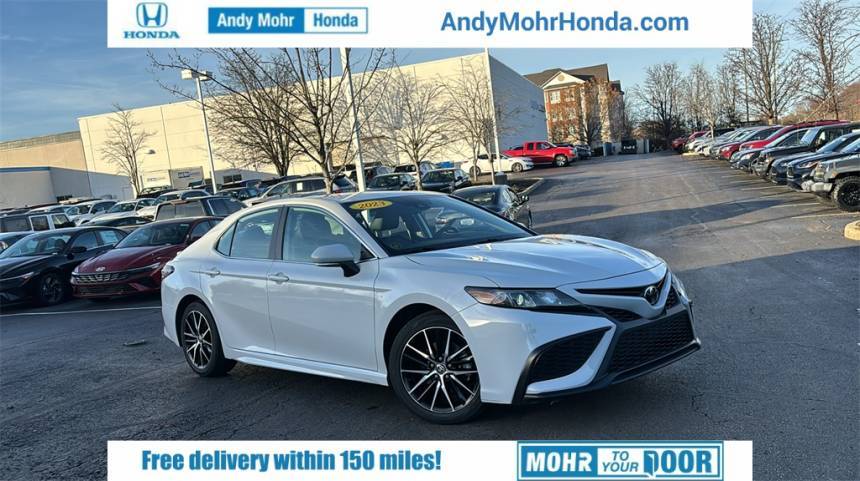 2023 Toyota Camry SE — Sedan — 59,733 mi — Bloomington, IN
