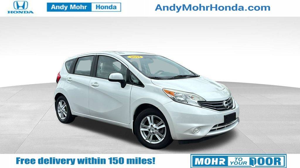 2014 Nissan Versa 1.6 SV — Hatchback — 79,755 mi — Bloomington, IN