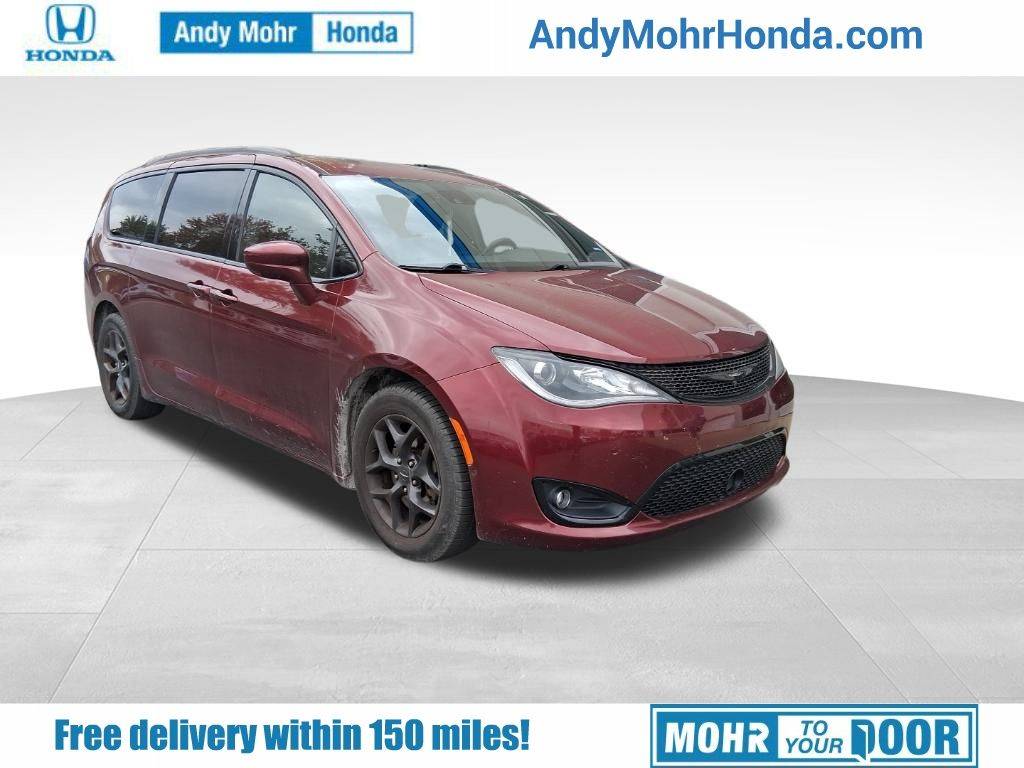 2018 Chrysler Pacifica Touring L Plus — Minivan — 140,616 mi — Bloomington, IN