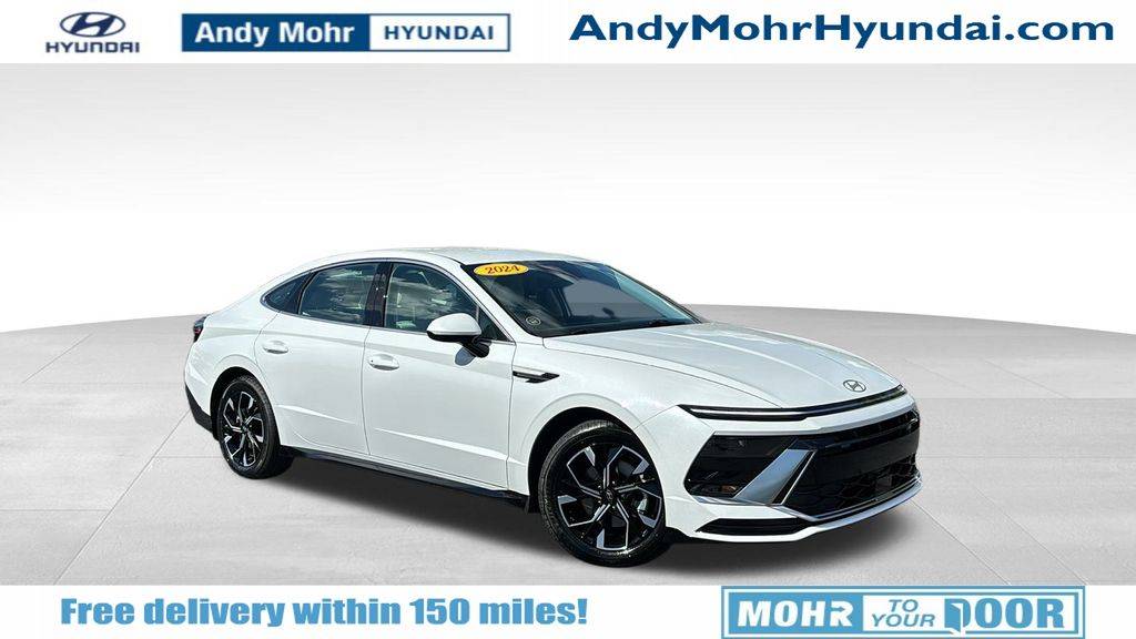 2024 Hyundai Sonata SEL — Sedan — 4,430 mi — Bloomington, IN