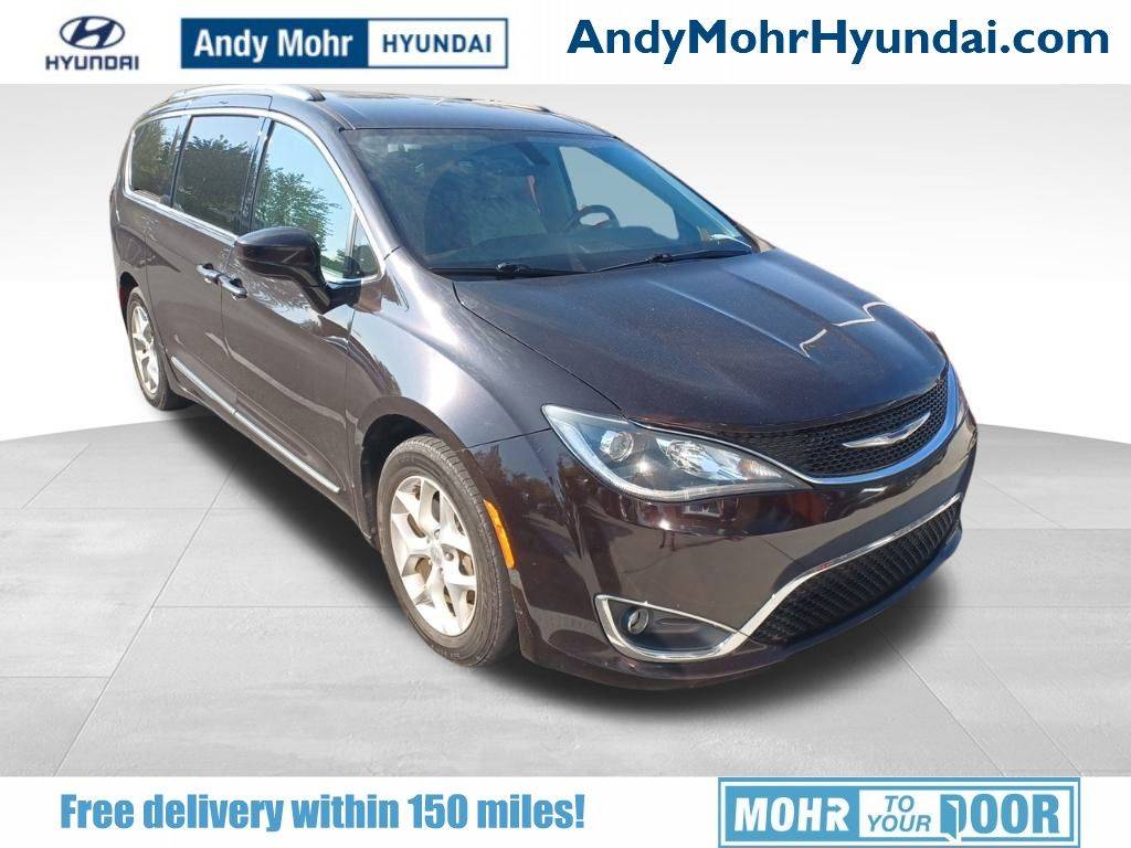 2018 Chrysler Pacifica Touring L Plus — Minivan — 105,616 mi — Bloomington, IN