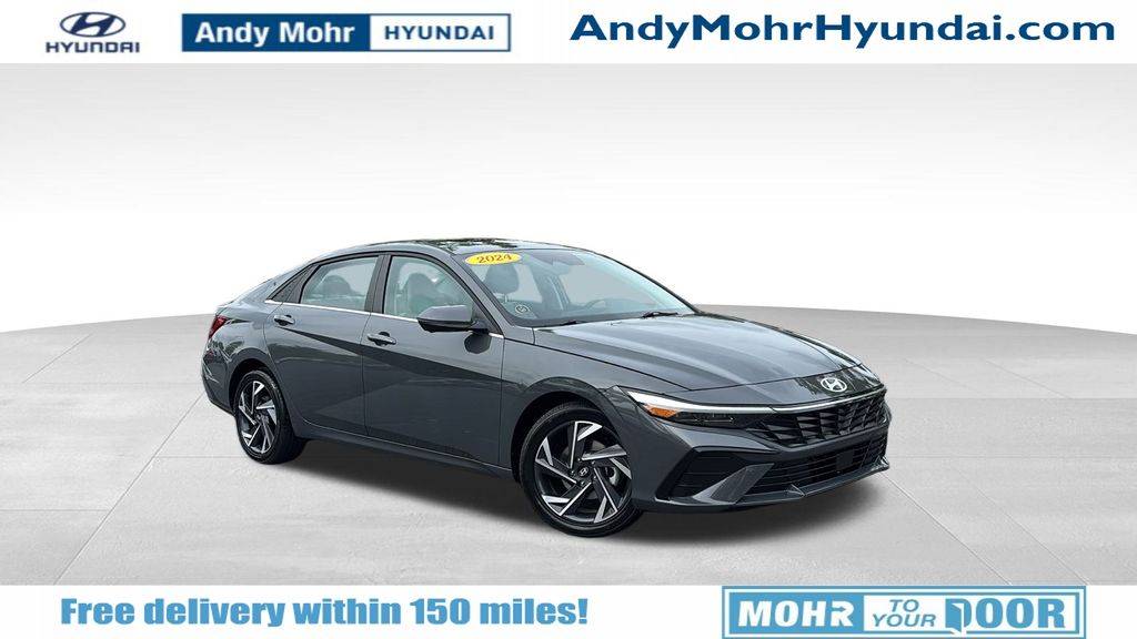 2024 Hyundai Elantra Limited — Sedan — 3,707 mi — Bloomington, IN