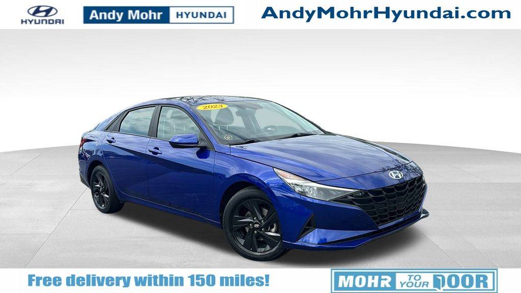 2023 Hyundai Elantra SEL — Sedan — 19,231 mi — Bloomington, IN