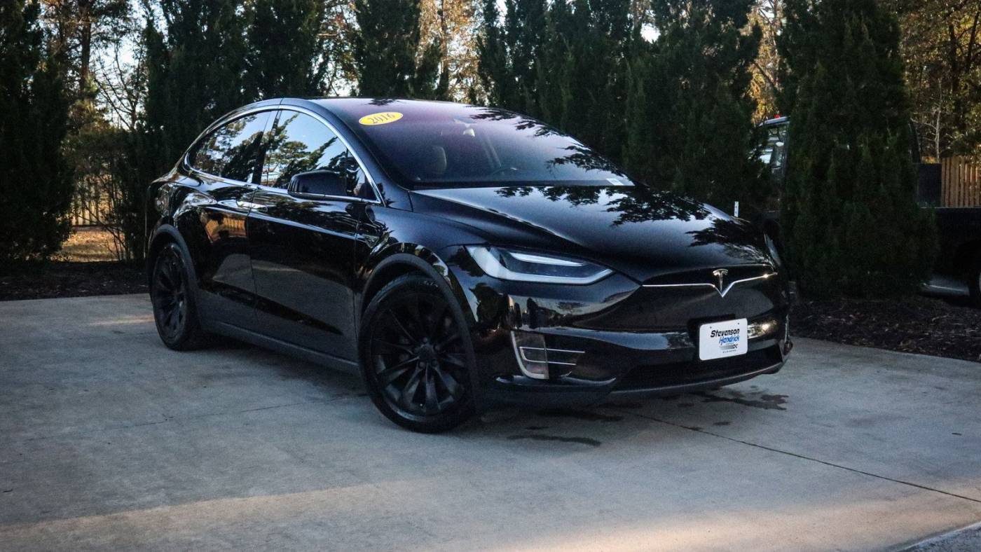 2016 Tesla Model X 70D — SUV — 93,763 mi — Wilmington, NC