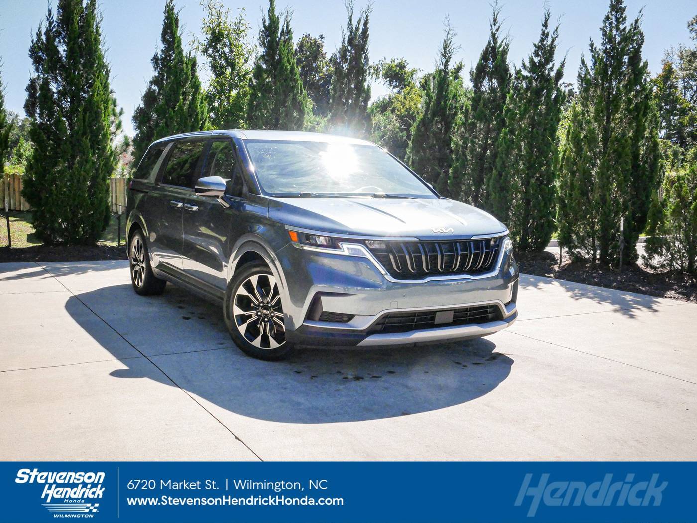 2022 Kia Carnival EX — Minivan — 75,093 mi — Wilmington, NC