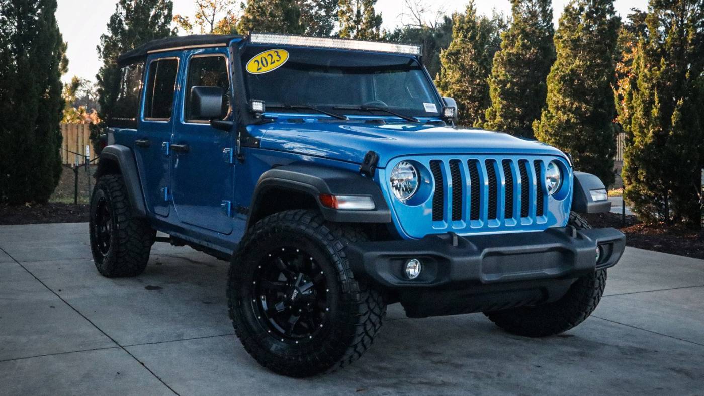 2023 Jeep Wrangler Sport S — SUV — 18,233 mi — Wilmington, NC