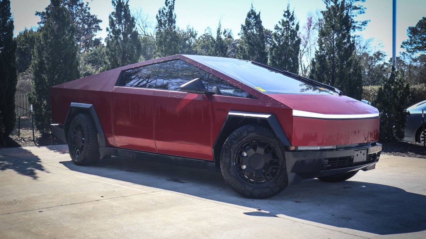 2024 Tesla Cybertruck Standard — Pickup Truck — 10,455 mi — Wilmington, NC