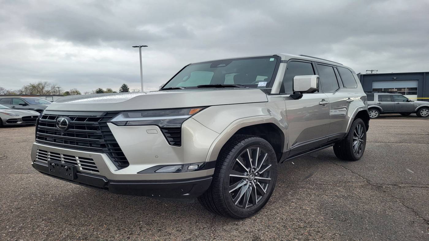 2024 Lexus GX GX 550 Luxury — SUV — 4,729 mi — Lakewood, CO