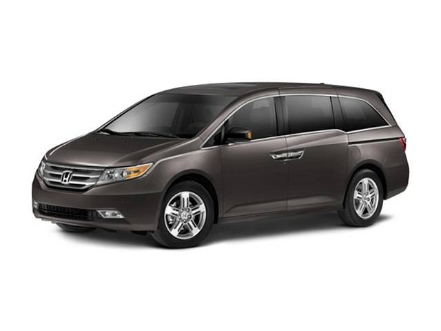 2012 Honda Odyssey Touring — Minivan — 202,276 mi — Lawrence, MA