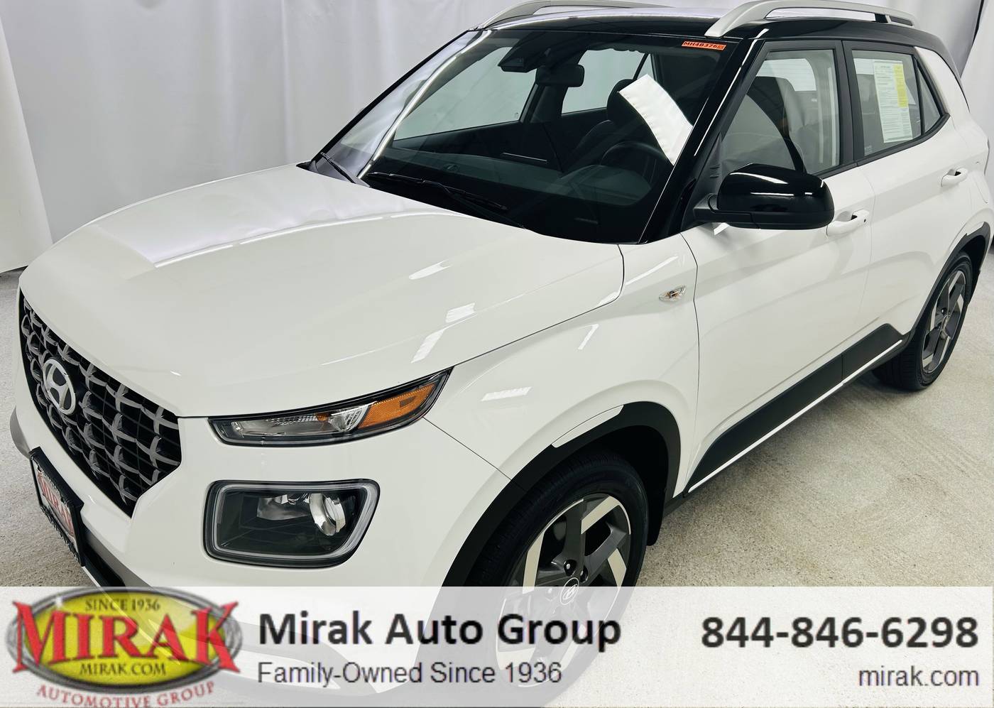 2024 Hyundai Venue Limited — SUV — 8,950 mi — Arlington, MA