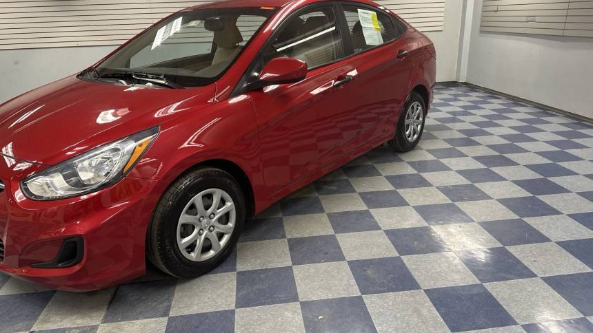 2012 Hyundai Accent GLS sedan