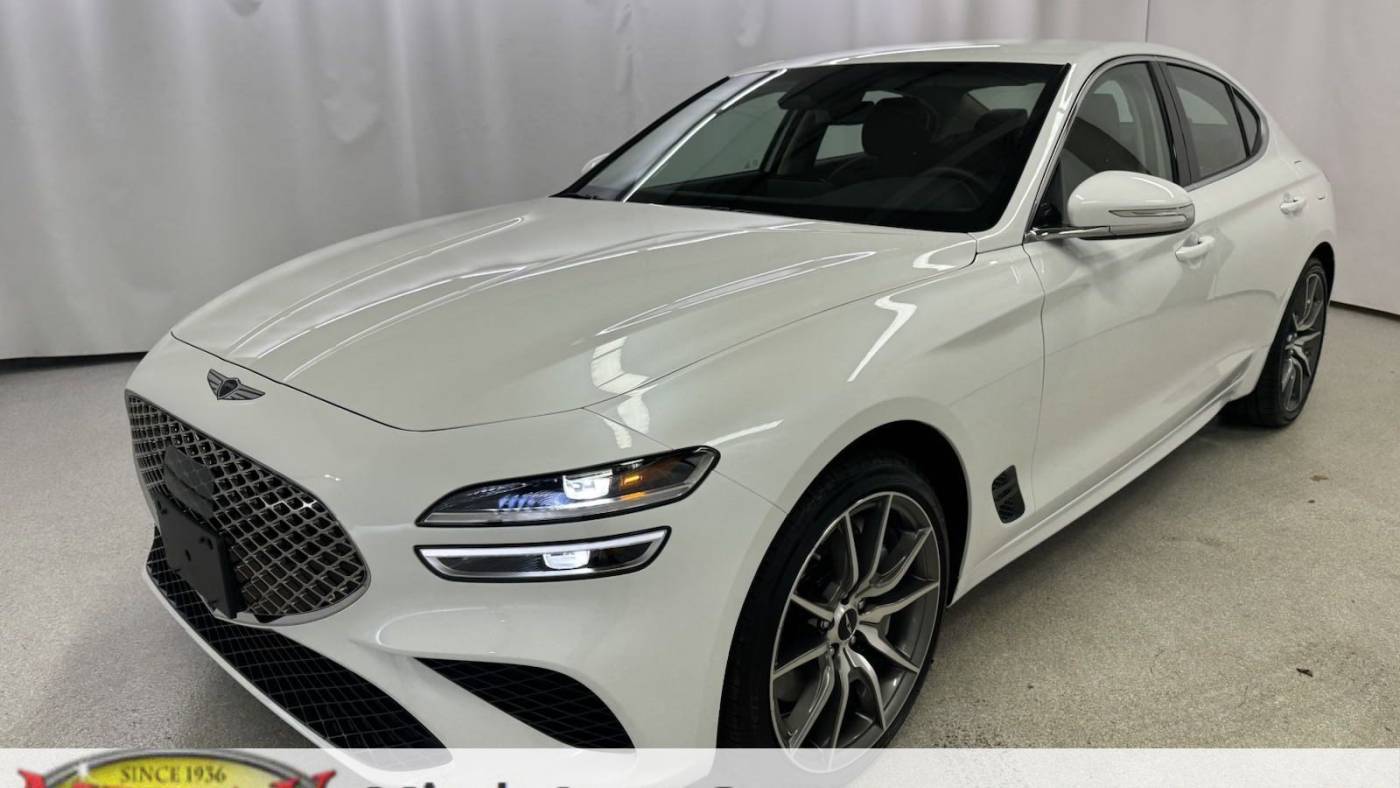 2025 Genesis G70 2.5T — Sedan — 395 mi — Arlington, MA