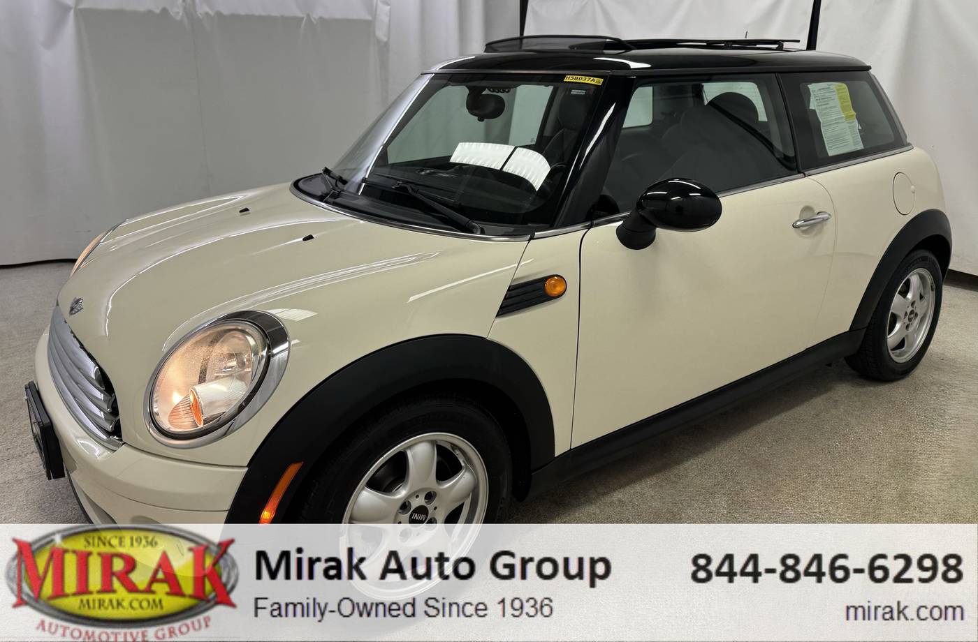 2010 MINI Cooper Cooper — Hatchback — 59,586 mi — Arlington, MA