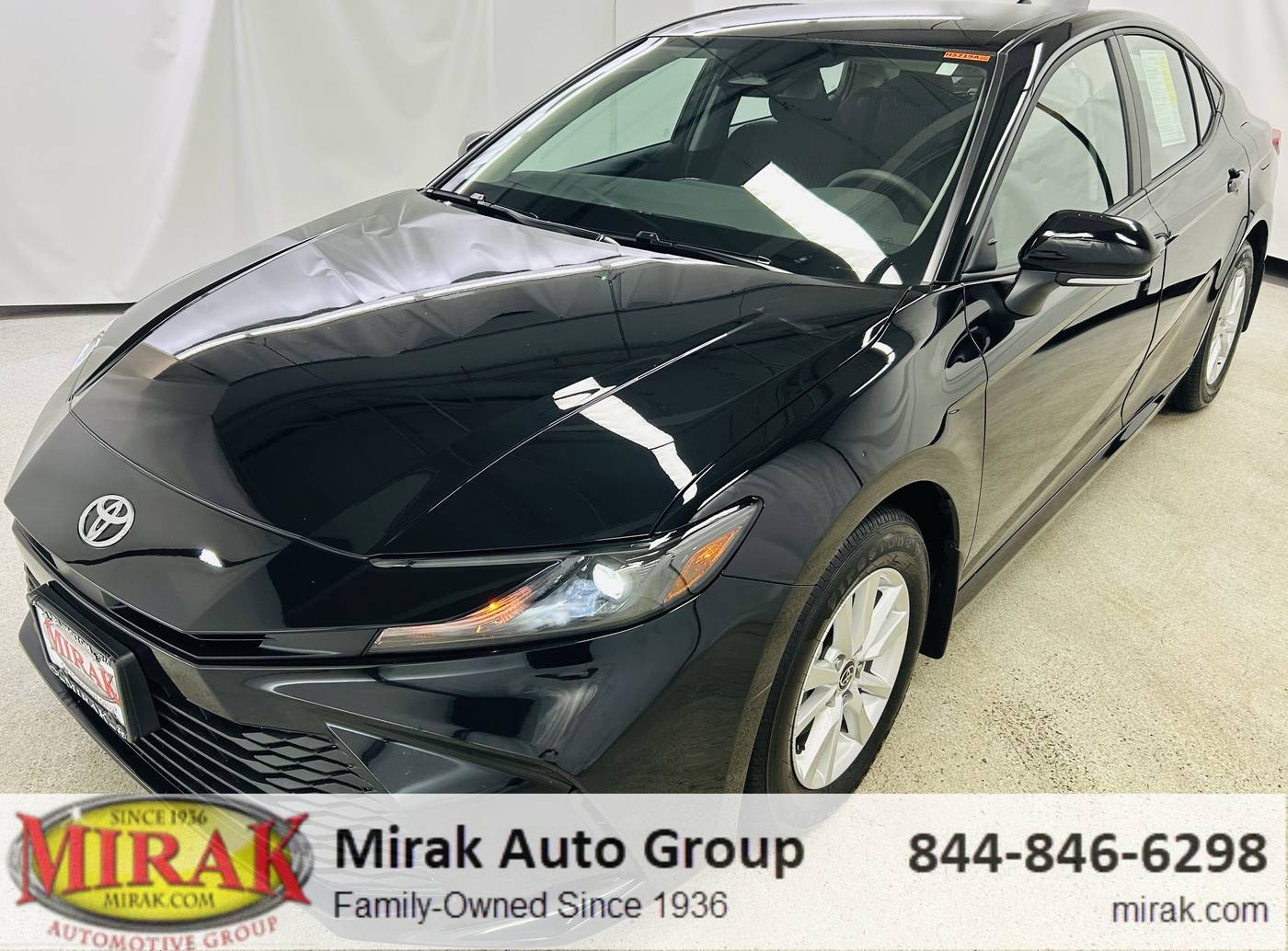 2025 Toyota Camry Hybrid LE — Sedan — 4,499 mi — Arlington, MA