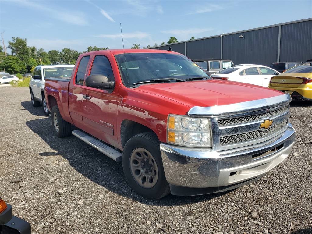 2013 Chevrolet Silverado 1500 LS — Pickup Truck — 174,130 mi — Live Oak, FL