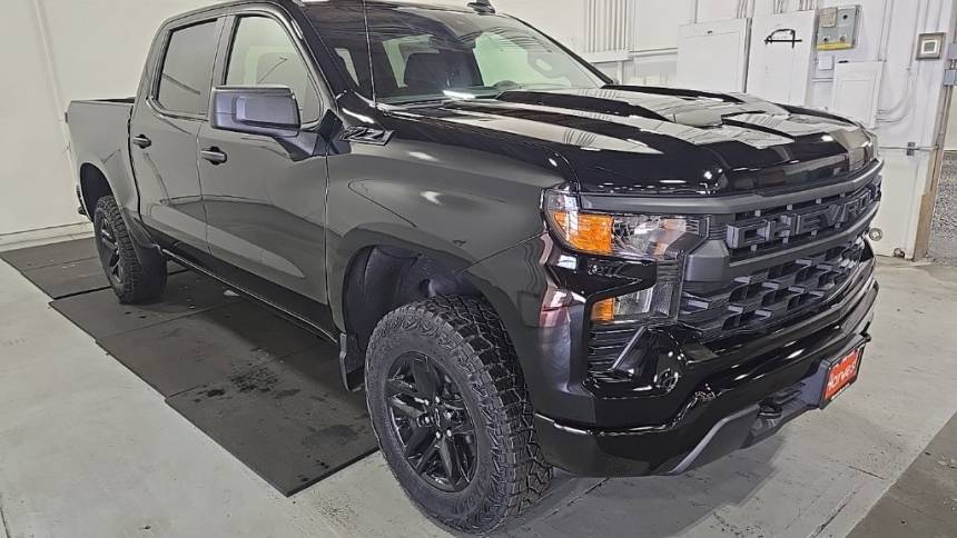 2025 Chevrolet Silverado 1500 Custom Trail Boss — Pickup Truck — 4,412 mi — Yakima, WA