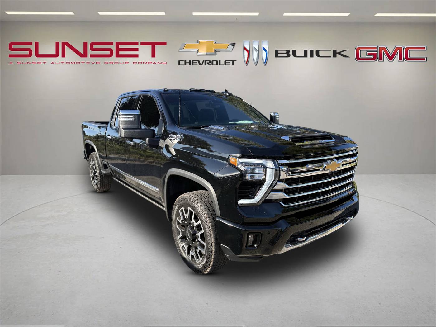 2024 Chevrolet Silverado 2500HD High Country — Pickup Truck — 26,602 mi — Sarasota, FL