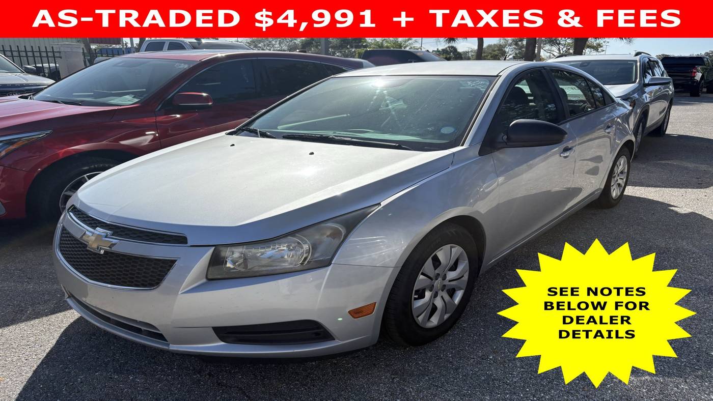 2014 Chevrolet Cruze LS — Sedan — 112,042 mi — Sarasota, FL