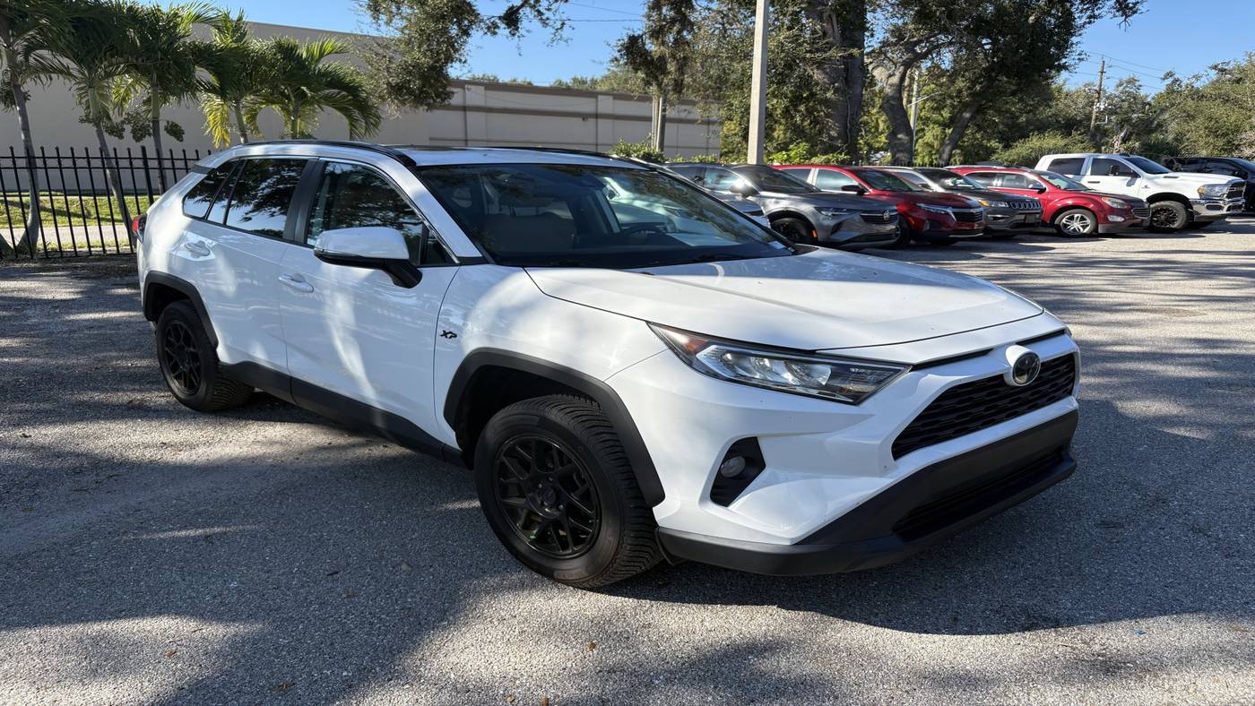 2020 Toyota RAV4 XLE — SUV — 49,018 mi — Sarasota, FL