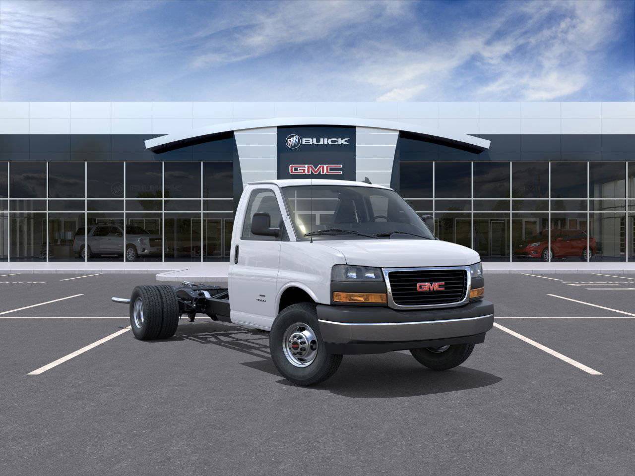 2025 GMC Savana 4500