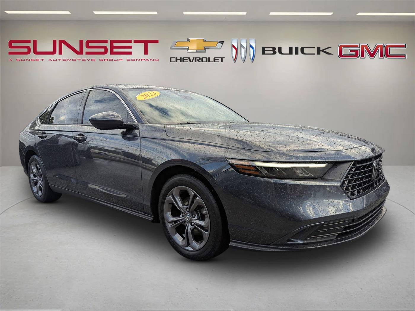 2023 Honda Accord EX — Sedan — 10,669 mi — Sarasota, FL