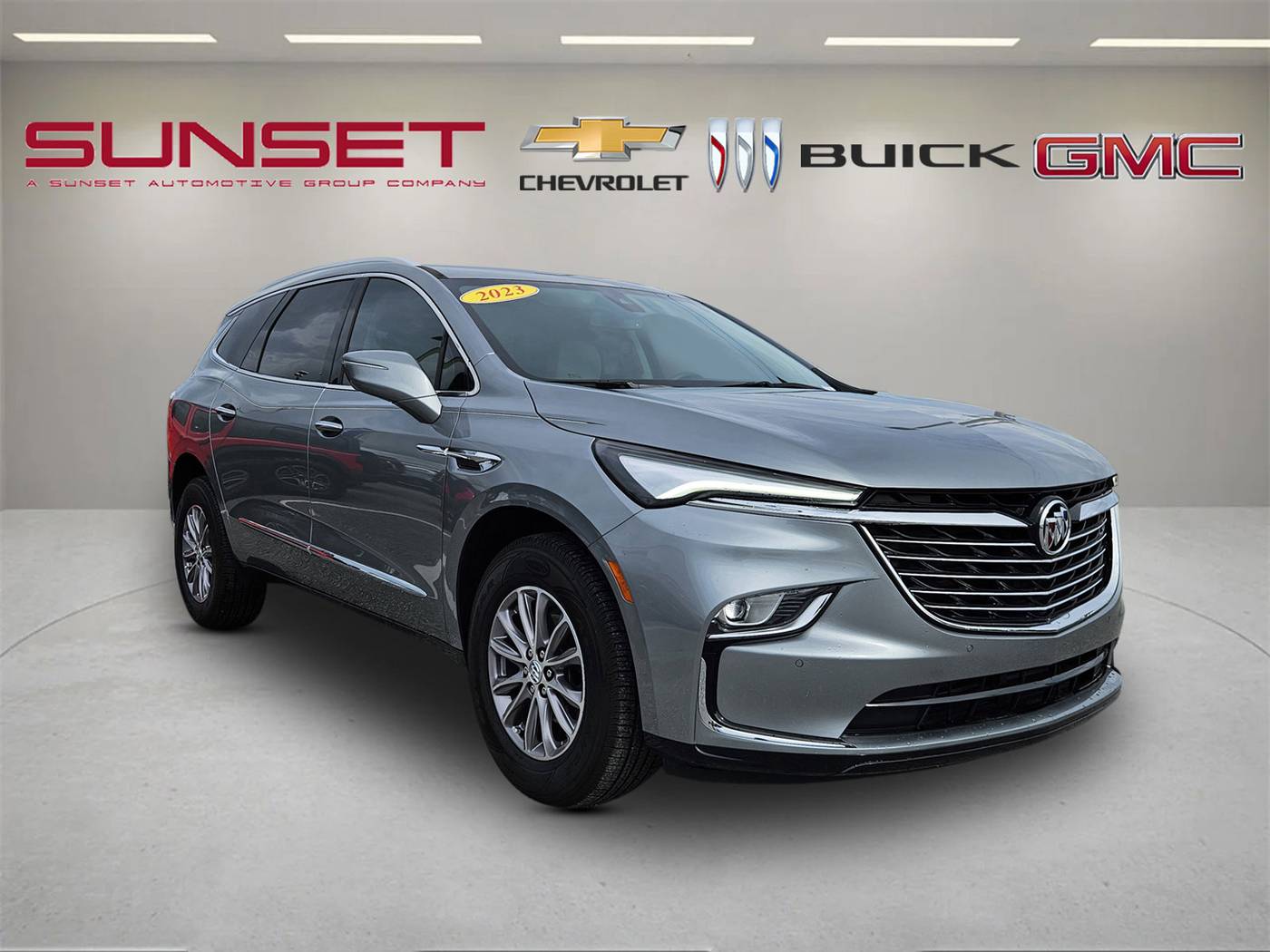 2023 Buick Enclave Essence — SUV — 5,140 mi — Sarasota, FL