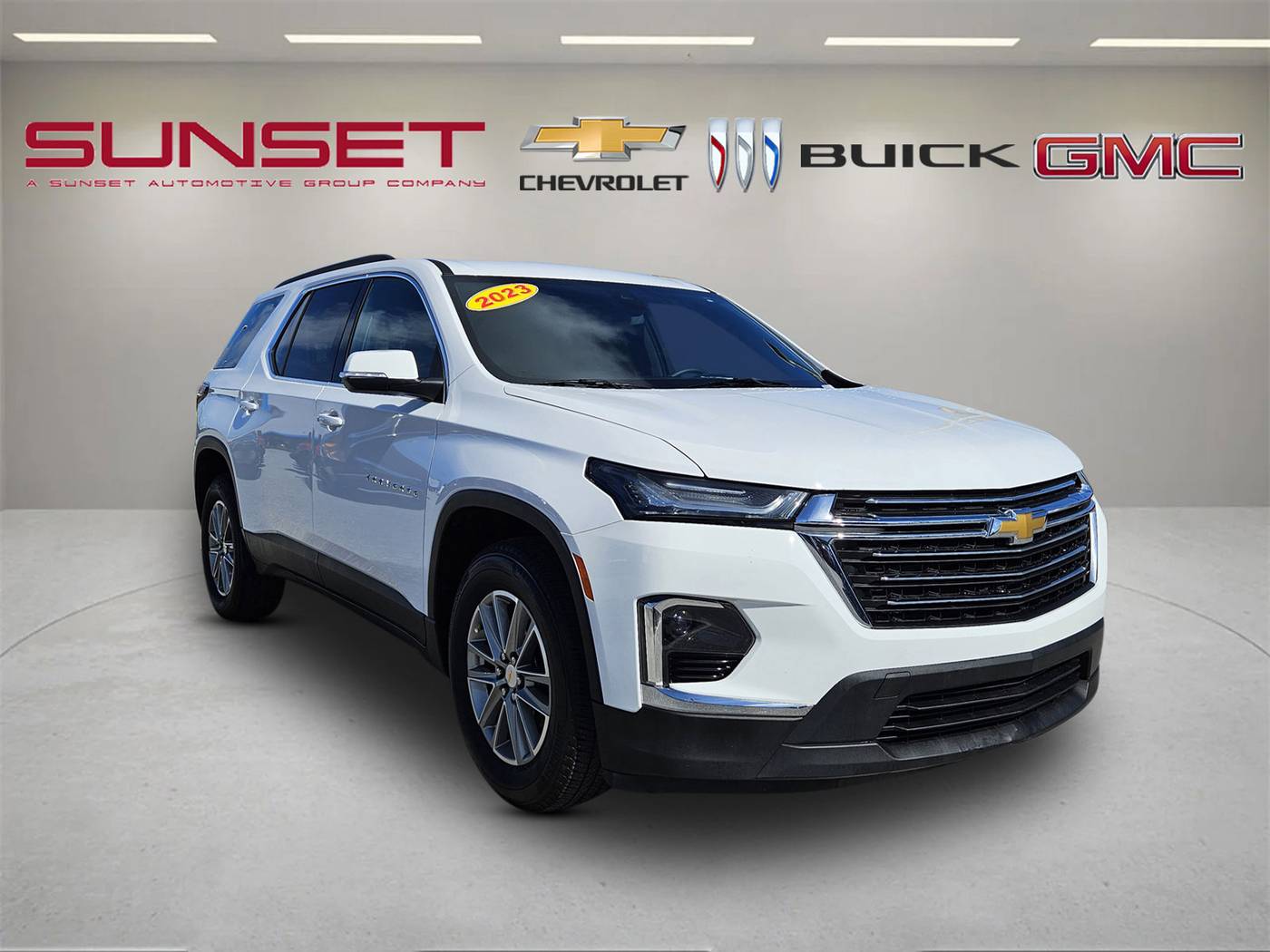2023 Chevrolet Traverse LT Cloth — SUV — 31,218 mi — Sarasota, FL