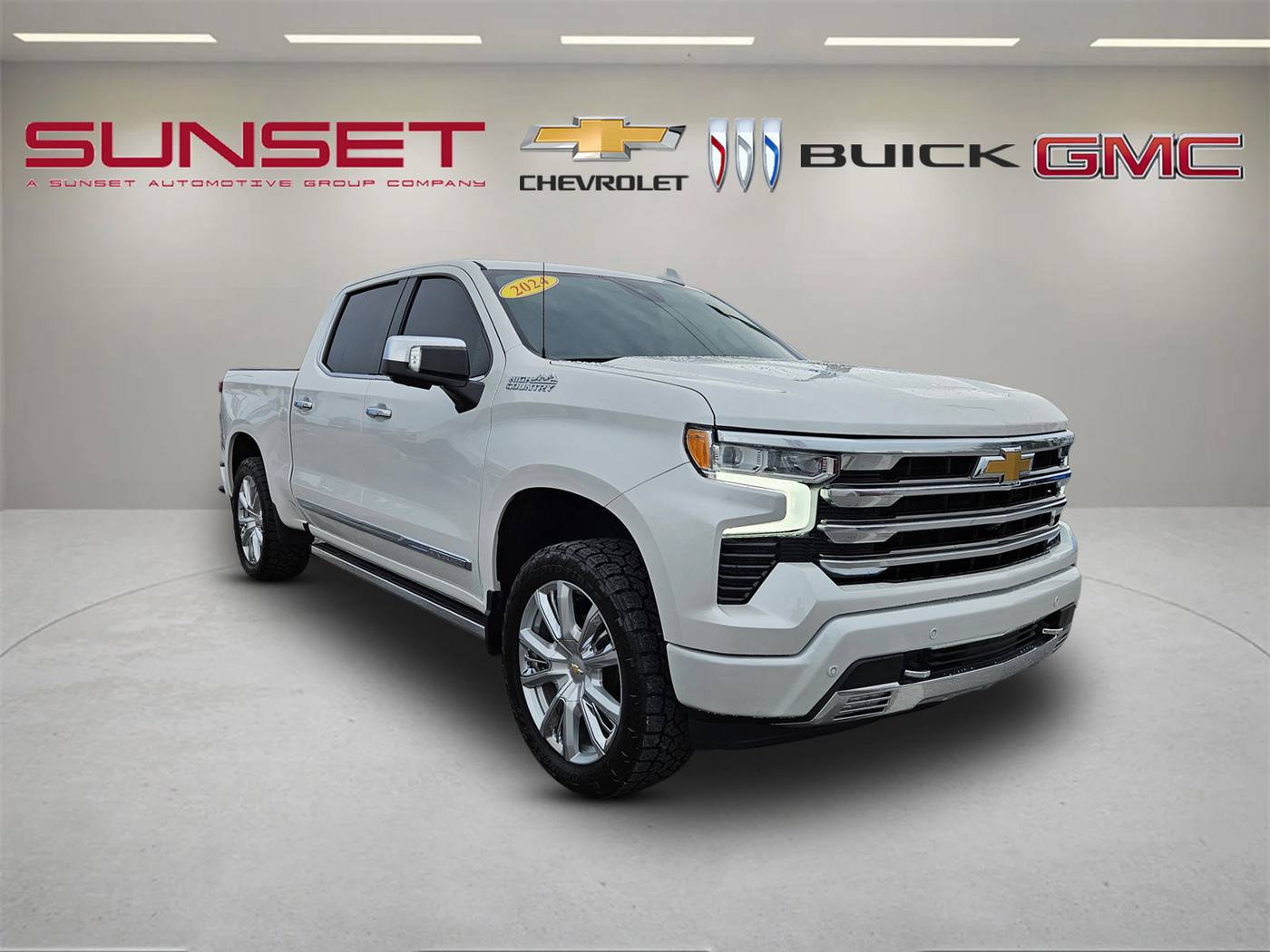 2024 Chevrolet Silverado 1500 High Country — Pickup Truck — 30,525 mi — Sarasota, FL