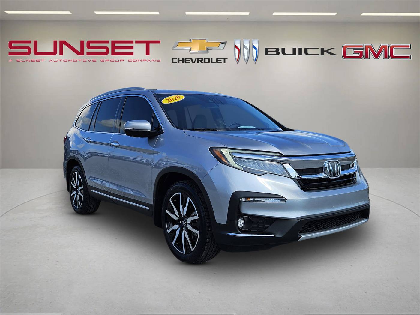 2020 Honda Pilot Touring — SUV — 52,125 mi — Sarasota, FL