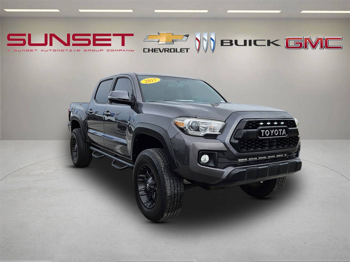 2017 Toyota Tacoma SR5 — Pickup Truck — 125,191 mi — Sarasota, FL