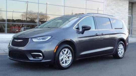 2022 Chrysler Pacifica Touring L — Minivan — 64,500 mi — Chesapeake, VA